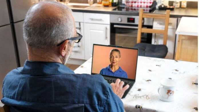 Avatar AI Lenovo untuk Alzheimer