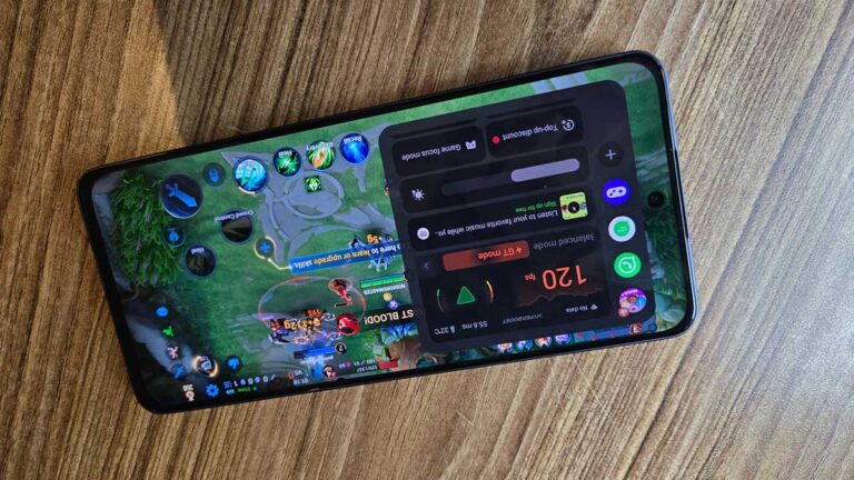 Tampilan depan Realme 13 dengan layar IPS LCD dan kamera 50 MP