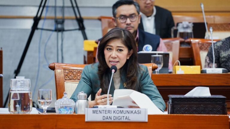 Kemkomdigi Take Down Situs PeduliLindungi.id yang Disusupi Konten Judi Online