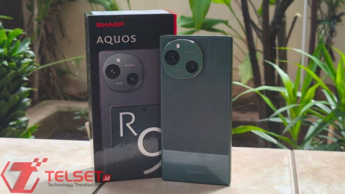 Review Sharp Aquos R9