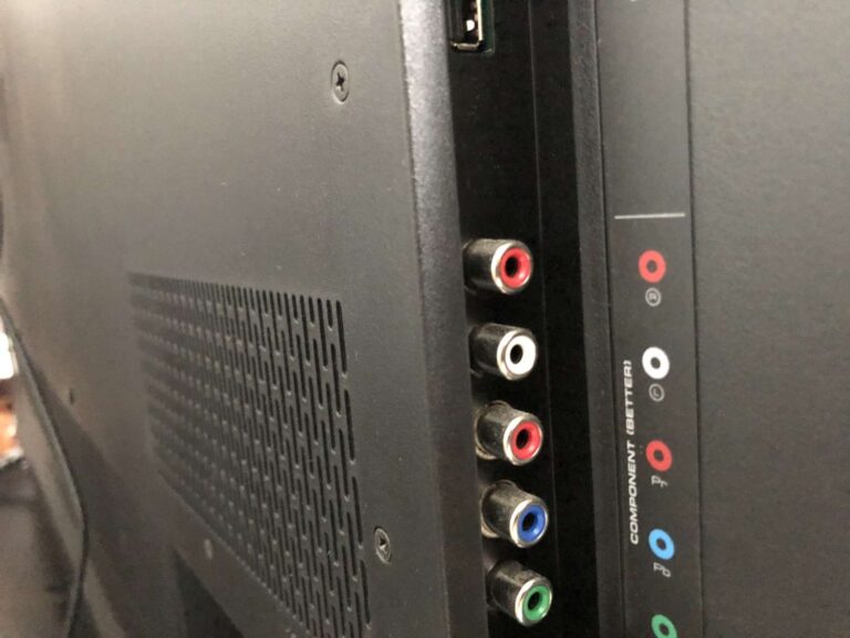Cara Koneksikan PS4 ke TV Tanpa HDMI dengan Mudah