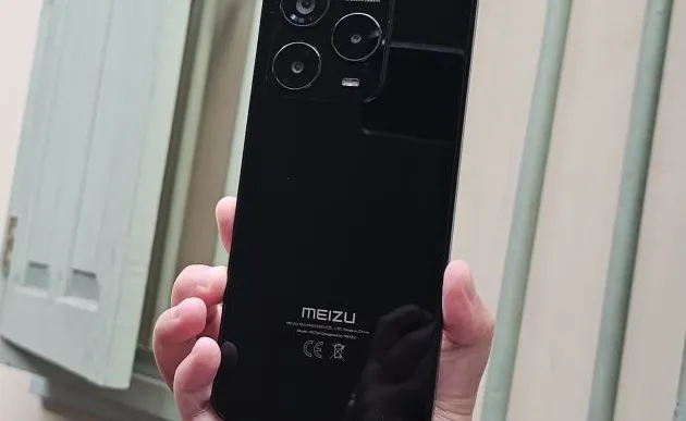 Meizu Mblu22 dengan desain terbaru dan baterai 5000 mAh