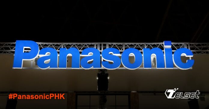 Gedung kantor pusat Panasonic di Jepang dengan langit biru