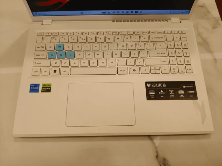 Acer Nitro Lite (2025): Laptop Gaming Tipis Stylish Terbaru Bertenaga AI