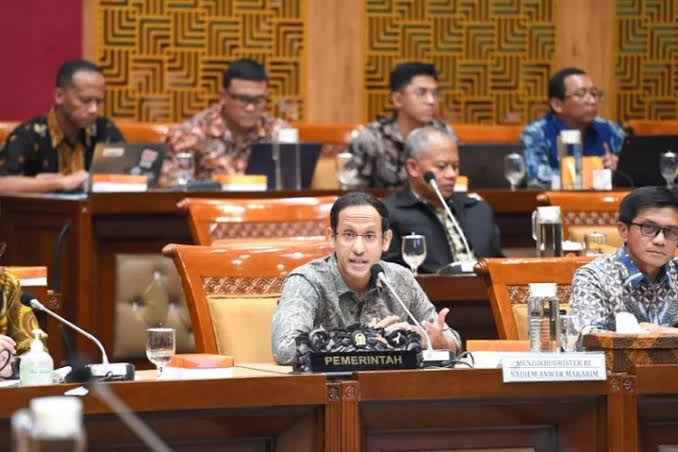 Kronologi Lengkap Kasus Korupsi Laptop Rp1,98 T yang Libatkan Nadiem Makarim
