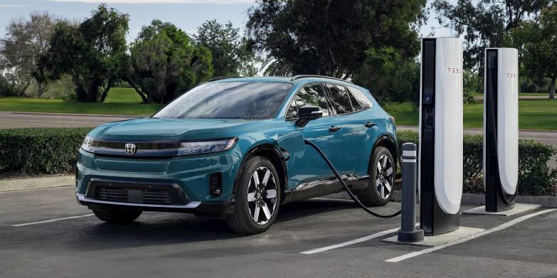 Honda dan Acura Resmi Bisa Isi Daya di Supercharger Tesla, Ini Detailnya