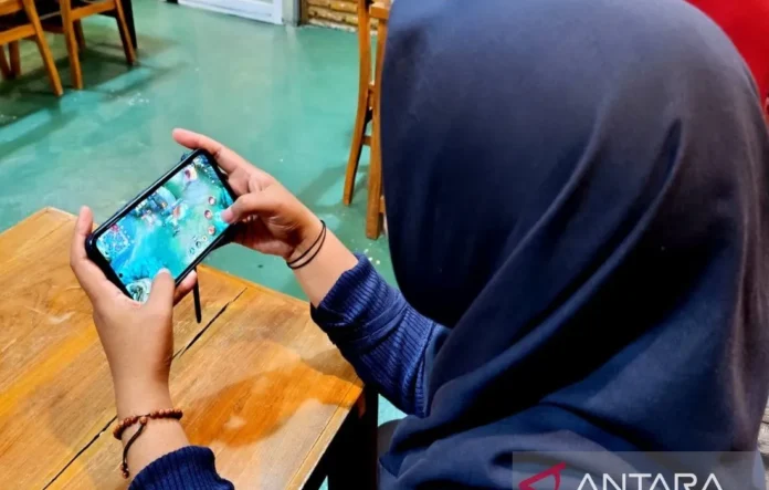 Kemkomdigi siap edukasi bijak gunakan teknologi ke Sekolah Rakyat