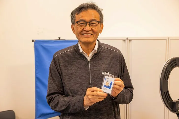 Grafik penurunan kinerja Intel dalam beberapa tahun terakhir