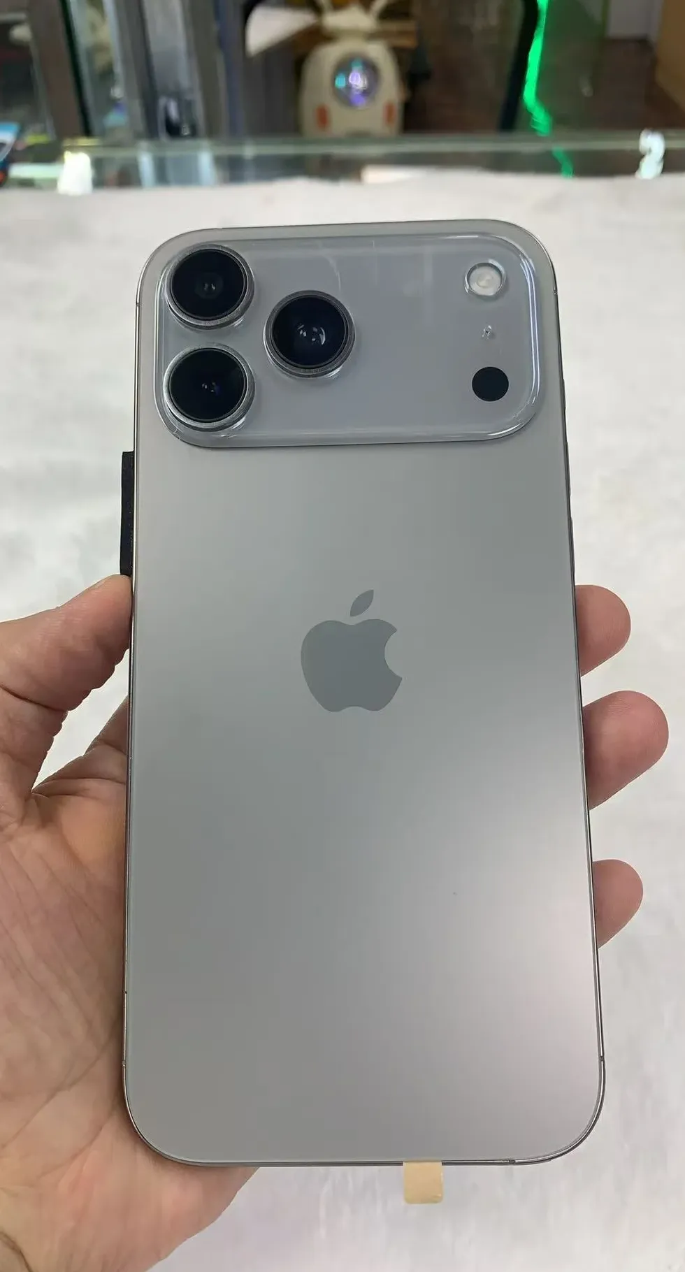 iPhone 17 Pro KW Sudah Beredar, Begini Cara Membedakannya