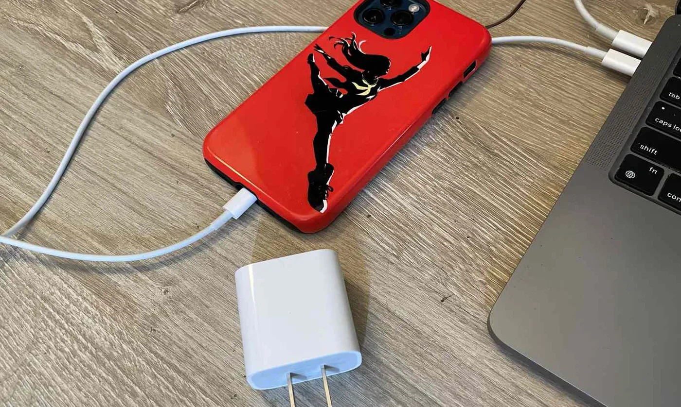 Connect iPhone to MacBook