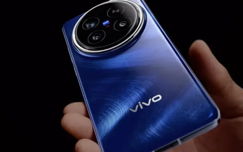 Bocoran Vivo X300: Kompak, Bertenaga, dan Siap Guncang Pasar 2025