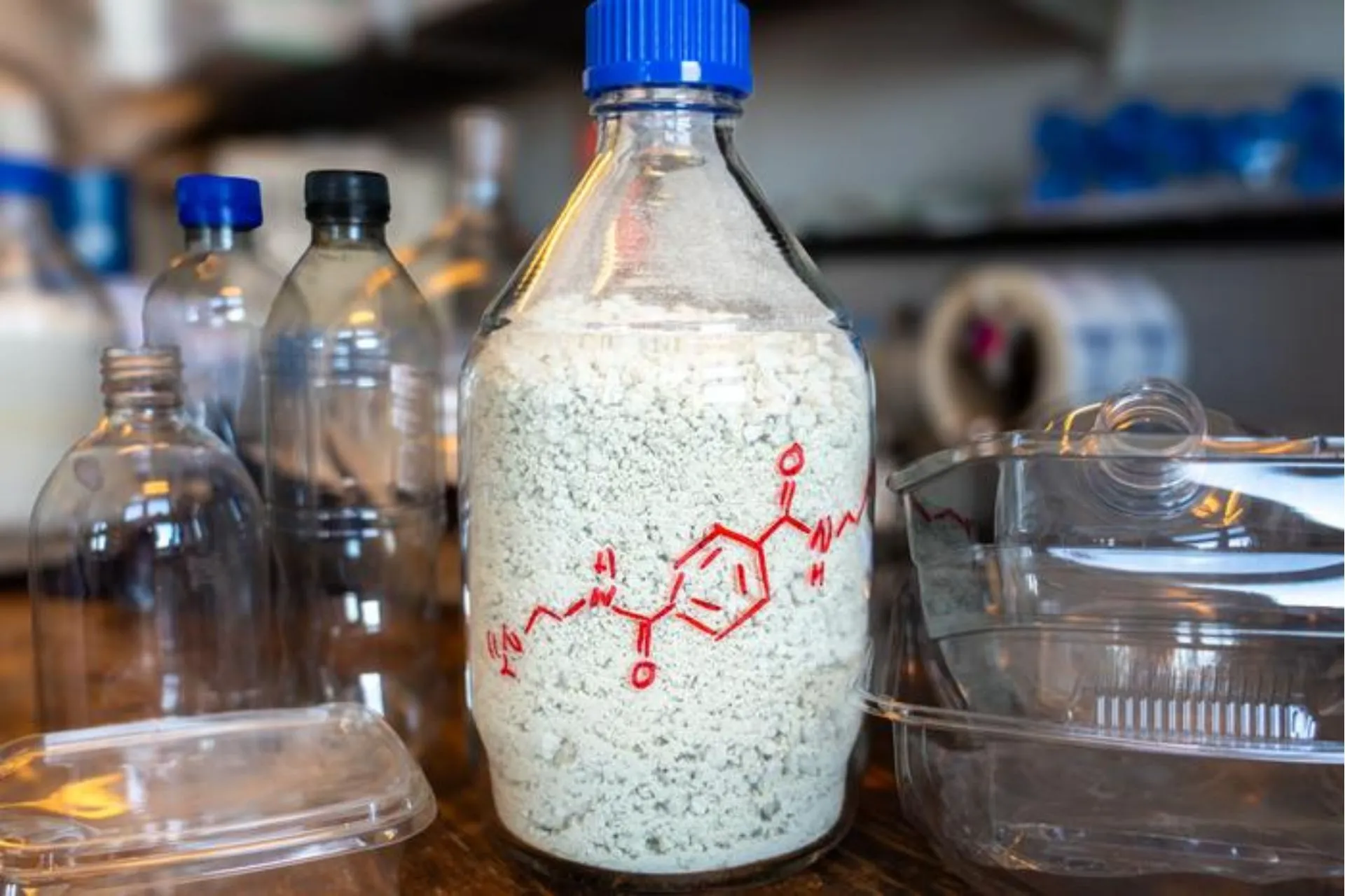 Researchers created a new carbon sorbent, called BAETA, by upcycling plastic waste