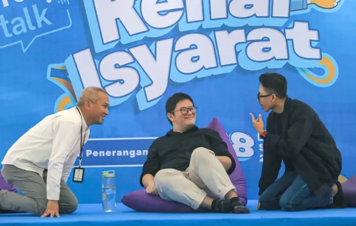 Kegiatan edukasi bahasa isyarat Kemkomdigi di Museum Penerangan Jakarta dalam rangka HUT ke-24