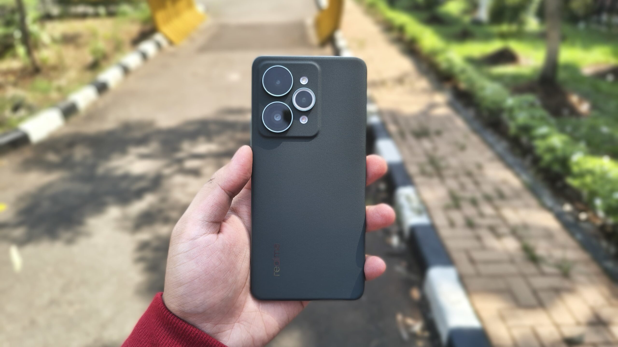 5 Fitur Unggulan Realme 15 Pro 5G yang Bikin Gamer dan Kreator Klepek-Klepek