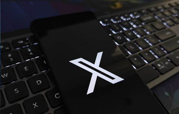 Komdigi Ancam Evaluasi Izin PSE X Gara-gara Tak Bayar Denda Pornografi
