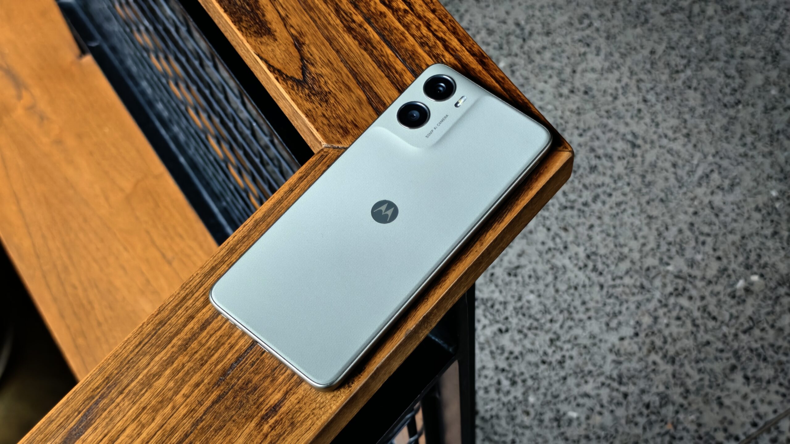 Moto G06 POWER: Juara Baterai 7K untuk Fotografi Seharian