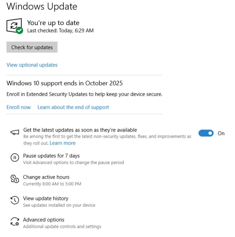 Screenshot menu Settings untuk mengecek update Windows 10