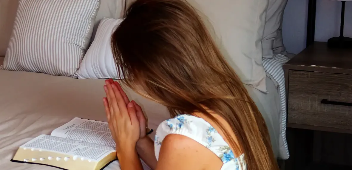 Womanosphere: Gelombang Baru Kencan Konservatif di Era Digital