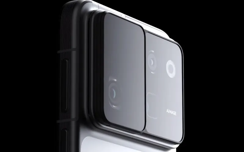 Konsep Honor Robot Phone dengan gimbal lengan robot yang sedang terbuka