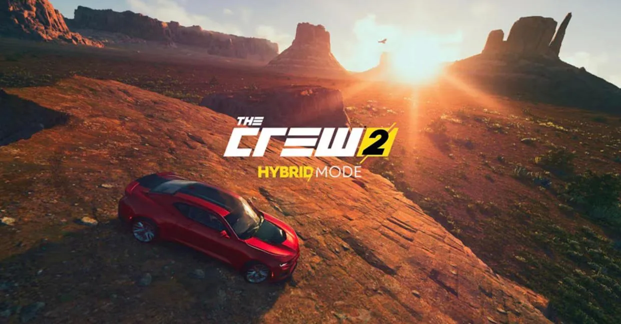 Gameplay The Crew 2 menunjukkan mobil balap melintasi jalan raya Amerika dalam mode offline