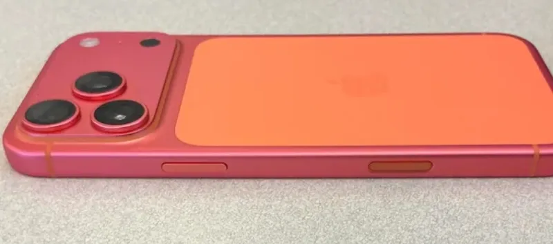 iPhone 17 Pro Alami Diskoloring, Warna Berubah Jadi Pink & Rose Gold