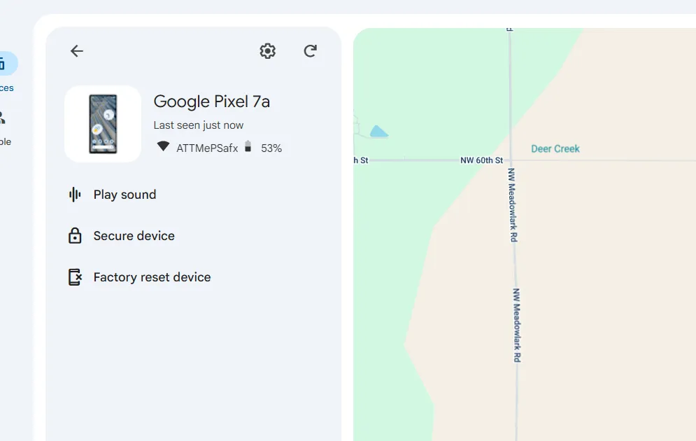 Google Find Hub interface showing a Google Pixel 7a device on a map