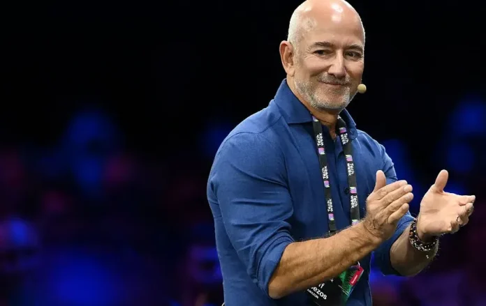 image-1761733614951-9732.webp Karyawan Amazon Web Services menerima pemberitahuan PHK melalui email dan pesan teks dini hari