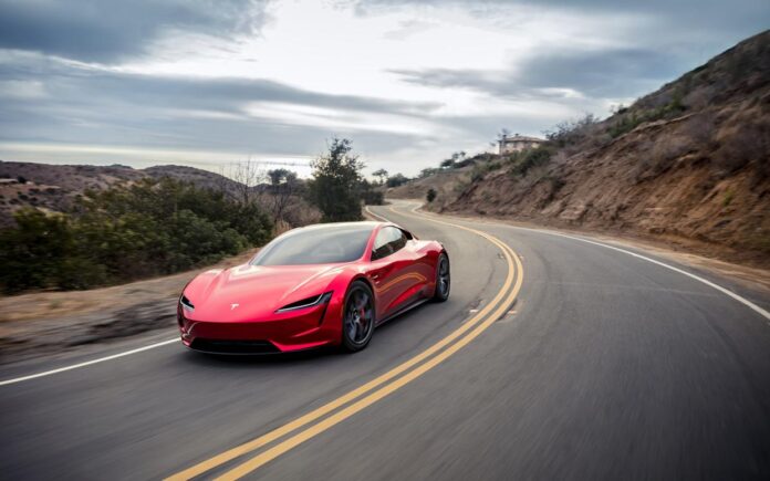 Elon Musk Bocorkan Mobil Terbang Tesla Sebelum Akhir Tahun