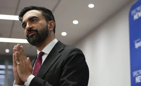 Zohran Mamdani calon walikota New York dalam foto resmi kampanye