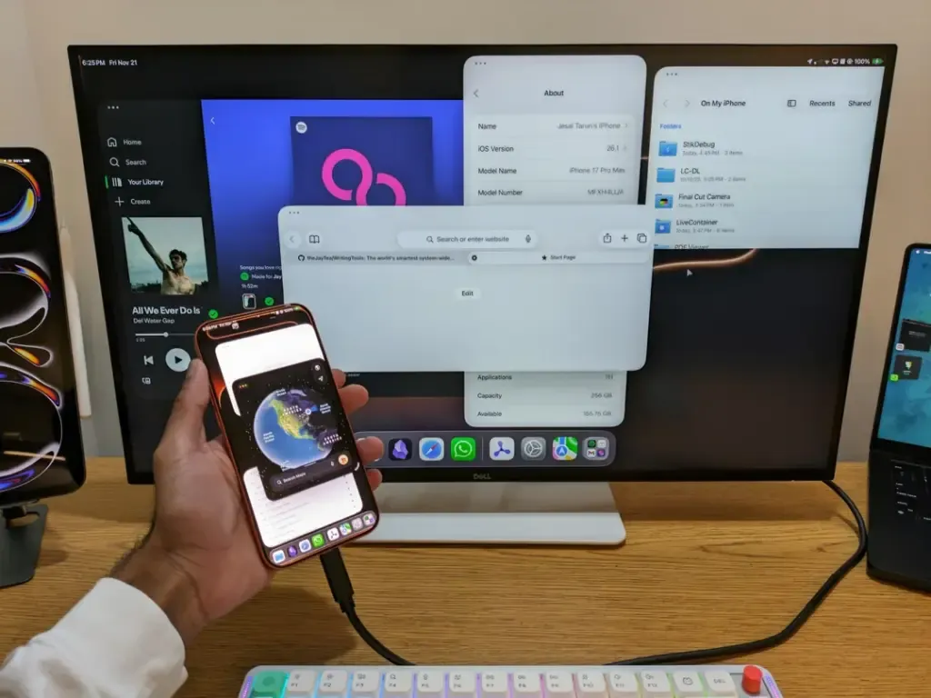 Tampilan iPadOS 26 pada iPhone 17 Pro Max menunjukkan floating windows