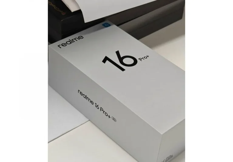 Realme 16 Pro+ Bocor, Kamera Periskop Kembali Hadir?