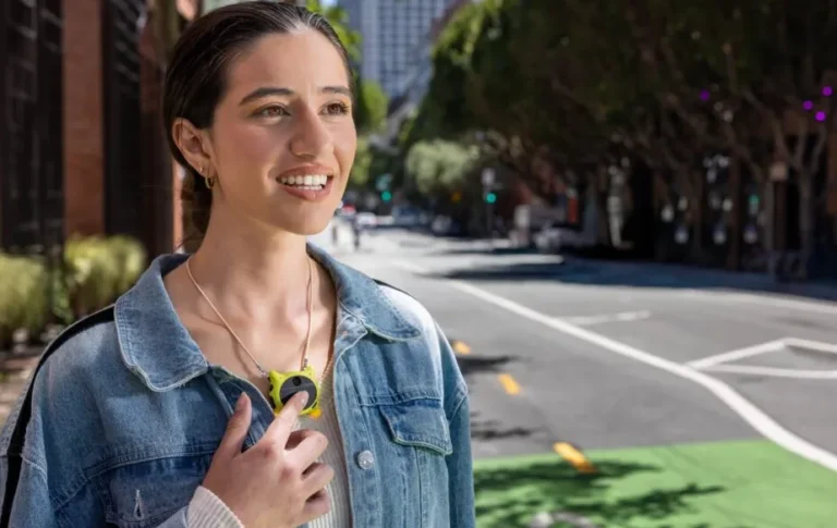 Looki L1 Resmi Rilis di China, “Manajer Hidup AI” yang Otomatis Buat Vlog