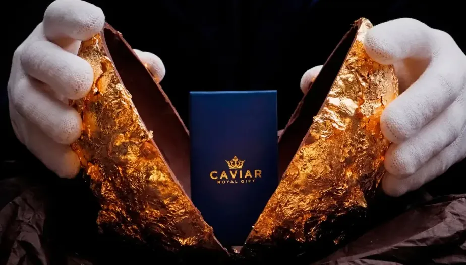 Caviar Billionaire’s Surprise: Cokelat Emas dan iPhone Eksklusif Seharga Rp 200 Juta